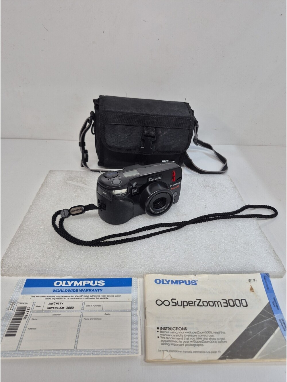 Olympus SuperZoom 3000 35mm Point & Shoot Film Camera Black Multi-Auto TESTED
